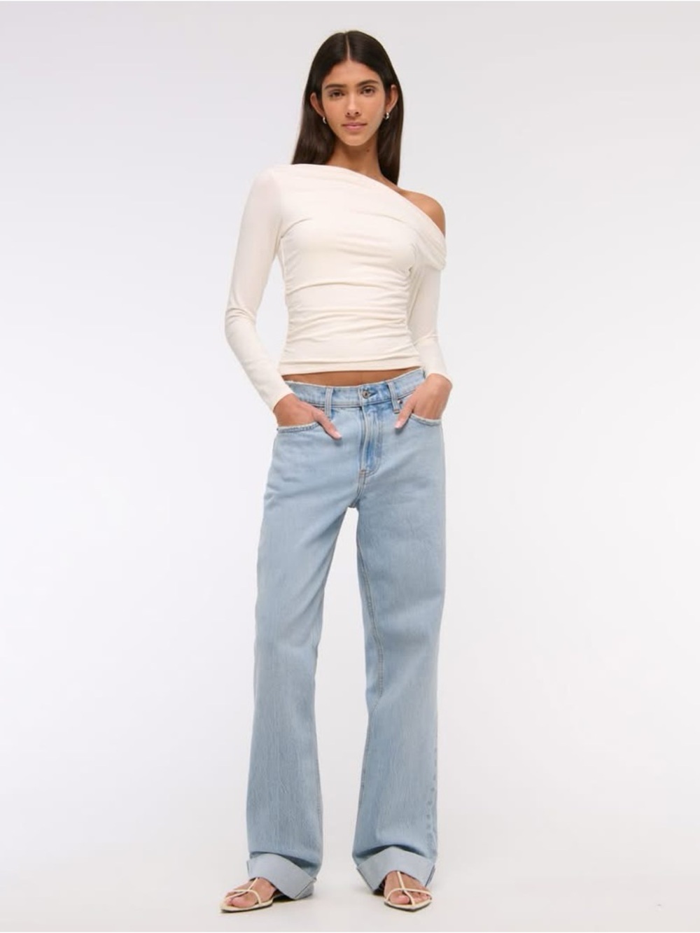 Abercrombie low rise cuffed denim 10/30